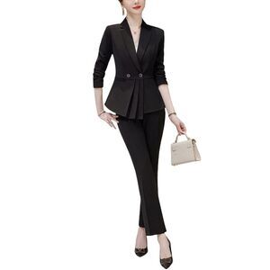 Bossy Chic Womens  2Pc Blazer & Pant Set